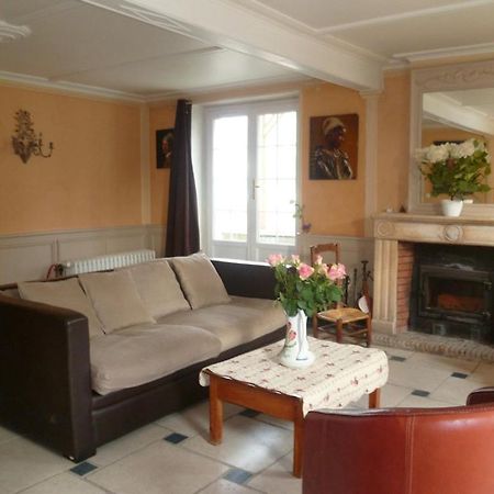 La Tonnelle Fleurie Chambres D'Hotes Sainte-Soulle エクステリア 写真